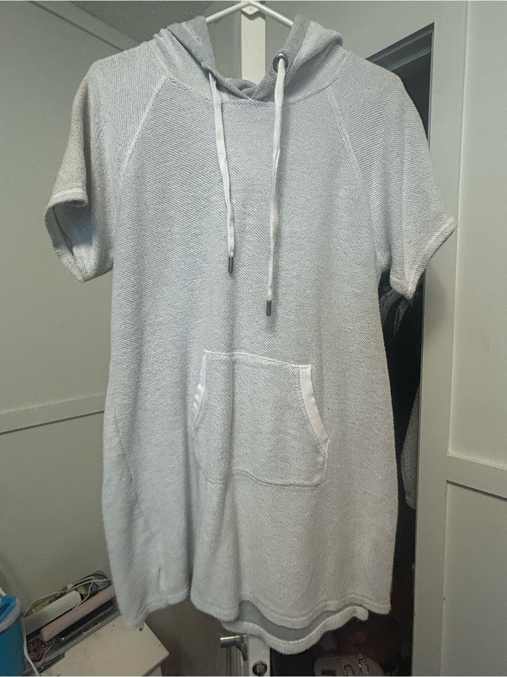 Light Gray Hooded Short-Sleeve Dress with Pocket